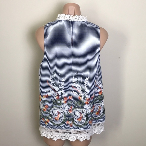 entro Gingham Embroidered Top Crochet Neck Blue - Picture 4 of 7